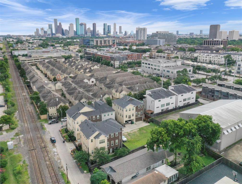 4103 Allen Street - Photo 1