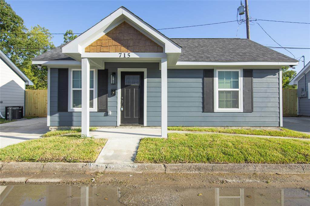 715 Hamon Drive - Photo 1
