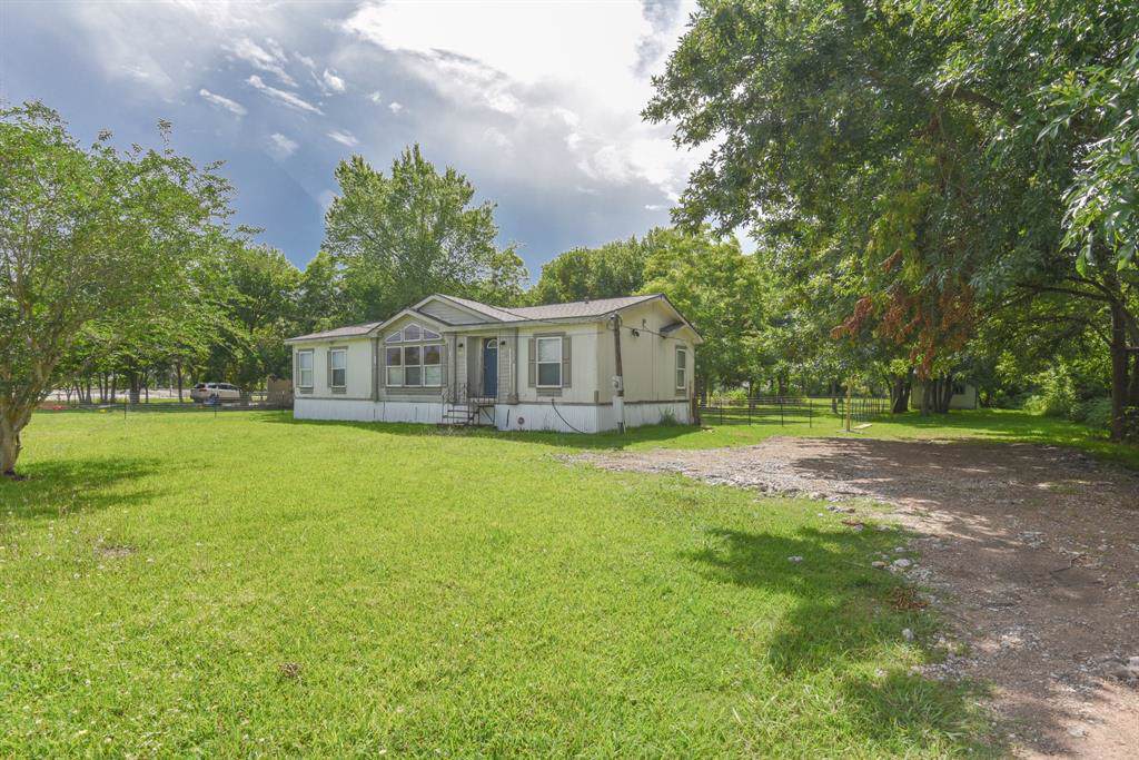 8707 Harvest Acres Drive - Photo 1