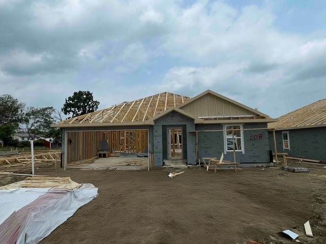 208 Paco Loop - Photo 1