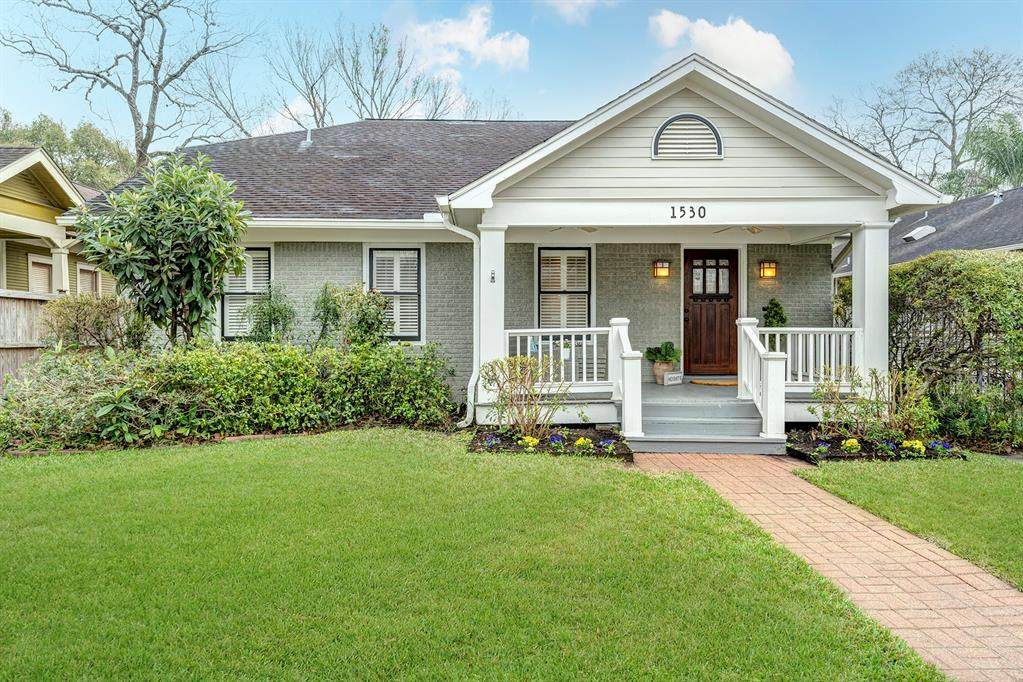 1530 Harvard Street - Photo 1