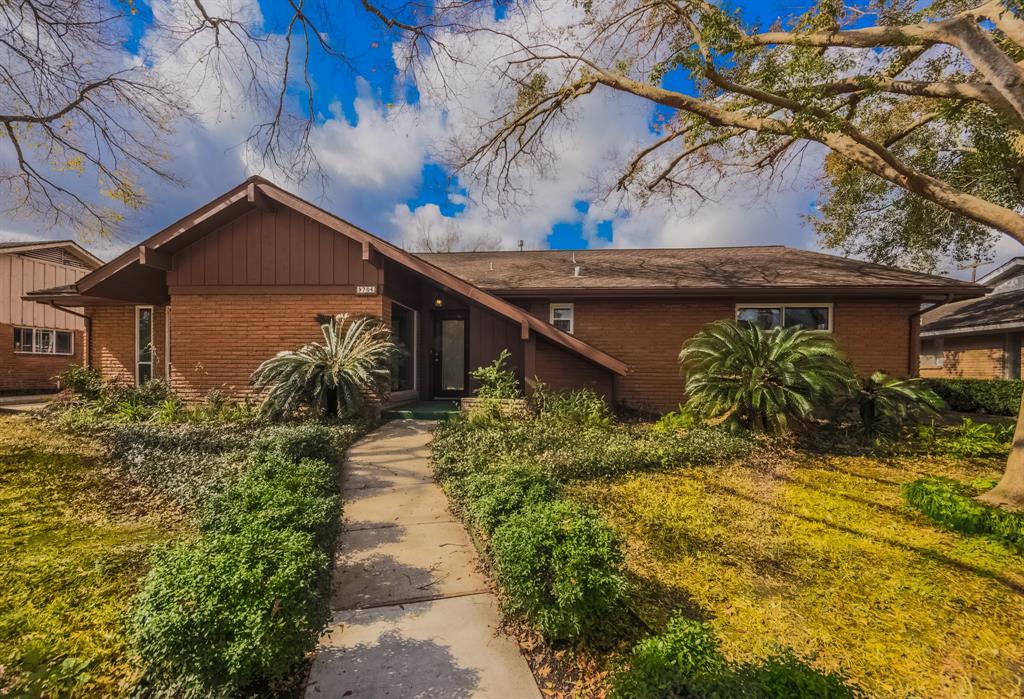 9706 Oasis Drive - Photo 1