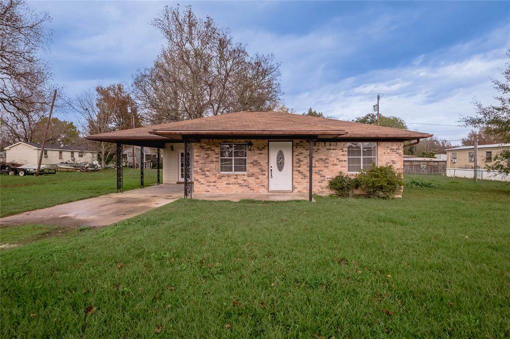 137 Austin Avenue - Photo 1