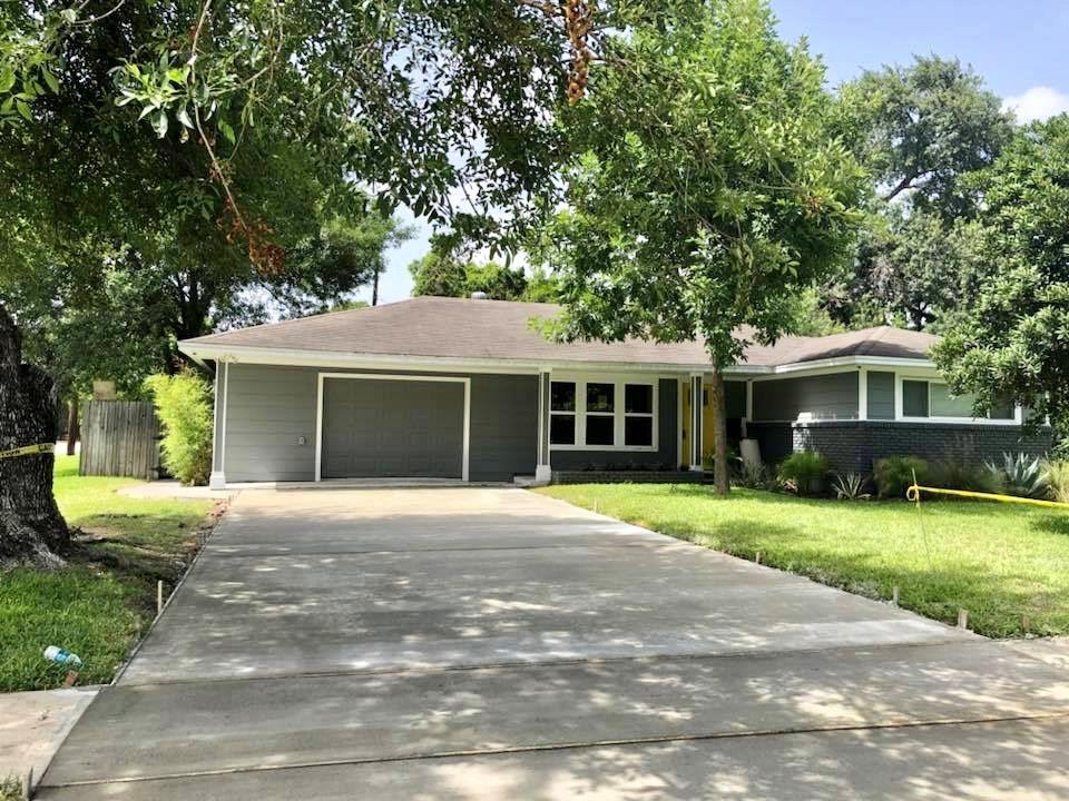 4626 Verone Street - Photo 1