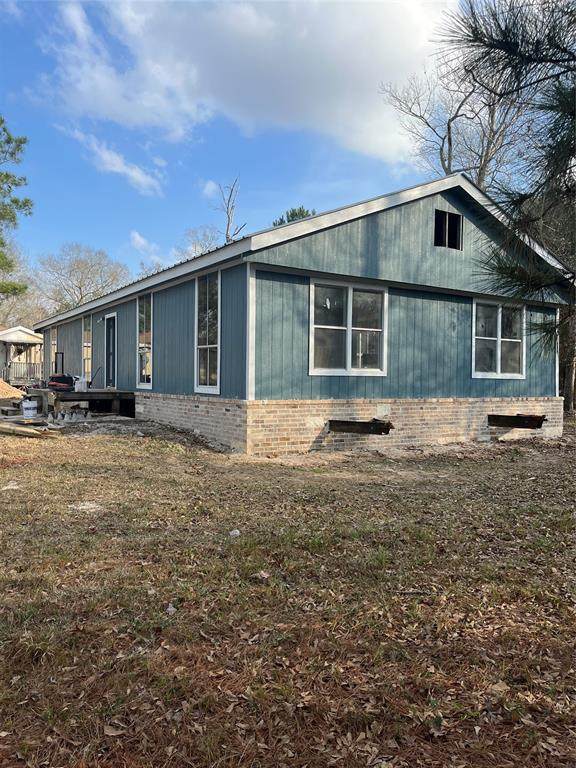 462 County Road 3415 - Photo 1