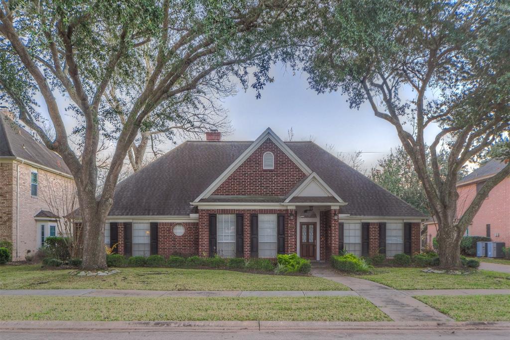 4515 Castlewood Street - Photo 1