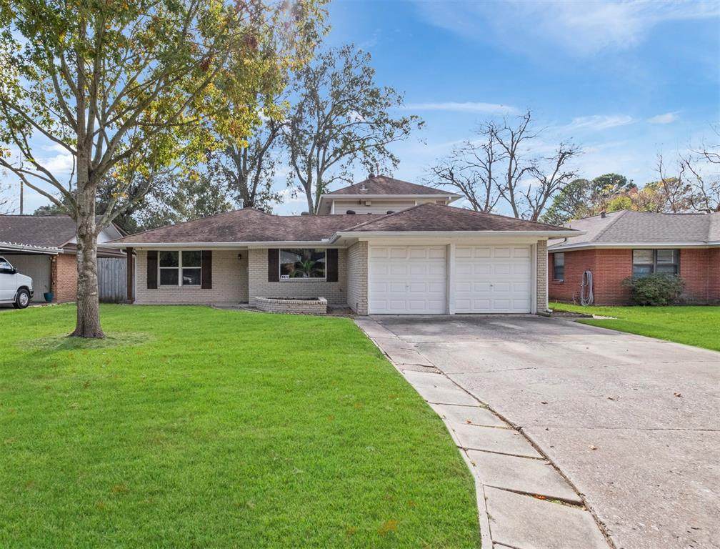 5611 Nina Lee Lane - Photo 1