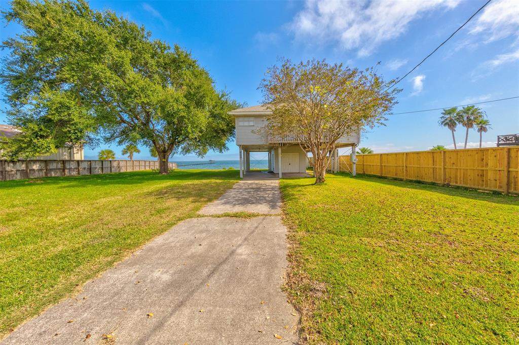 623 3rd Street - Photo 1