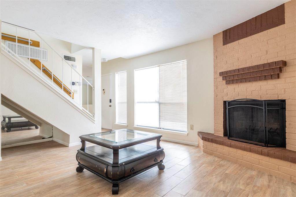 260 El Dorado Boulevard - Photo 1