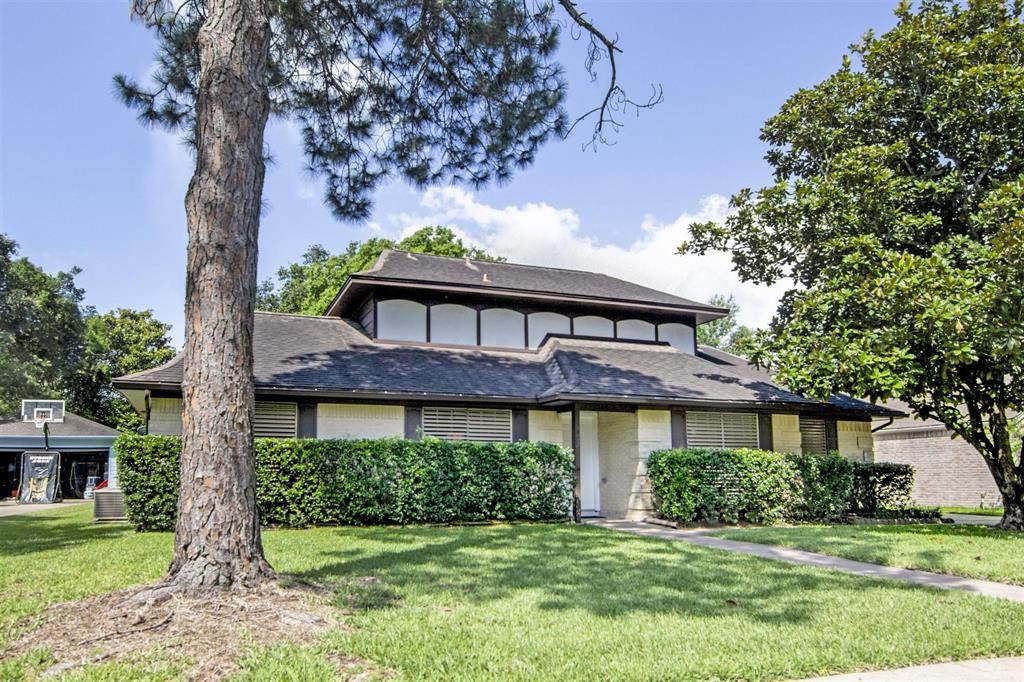 3807 Glenmeade Drive - Photo 1