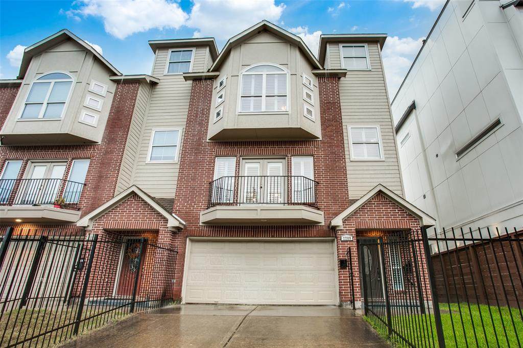 2209 Francis Street - Photo 1
