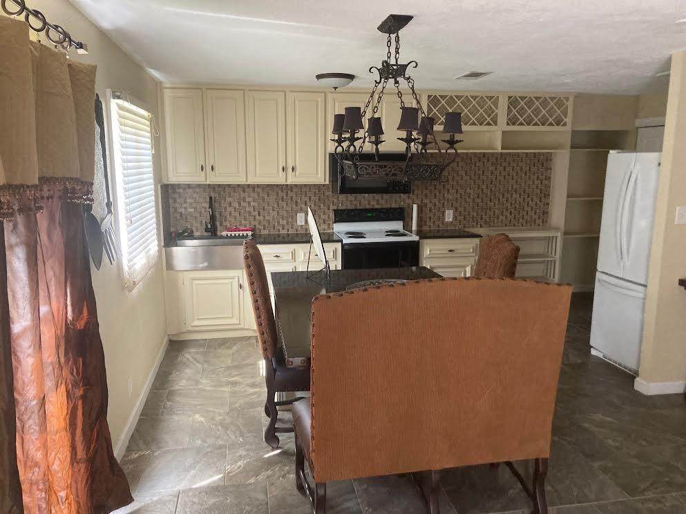 1835 Irving Street - Photo 1