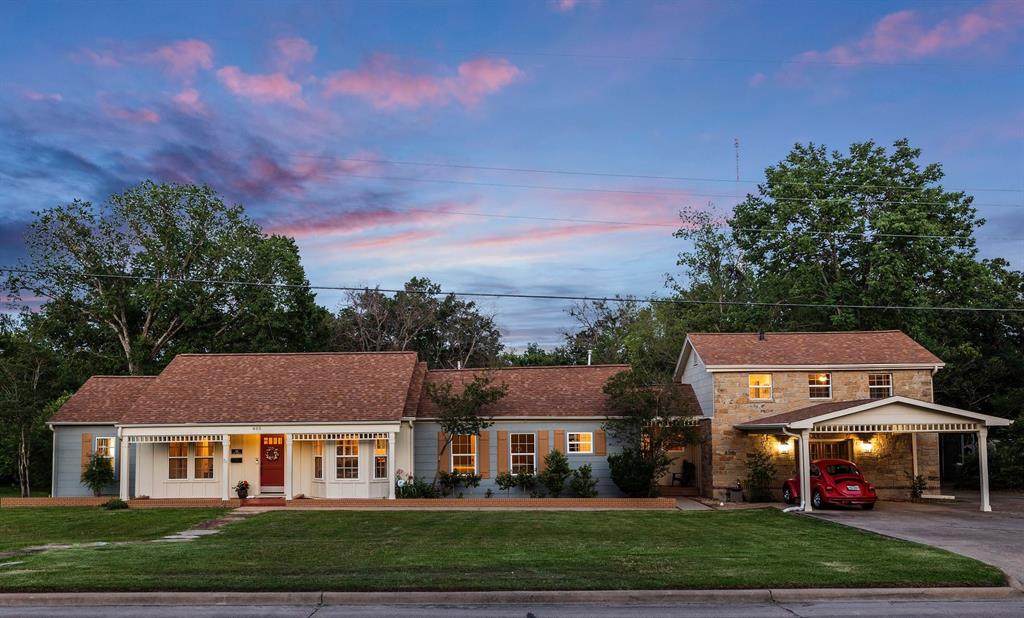 405 Brookside Drive - Photo 1