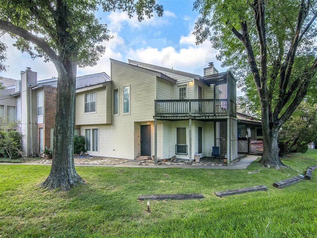 7728 Challie Lane - Photo 1