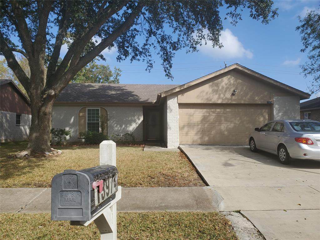 13974 Towne Way Drive - Photo 1