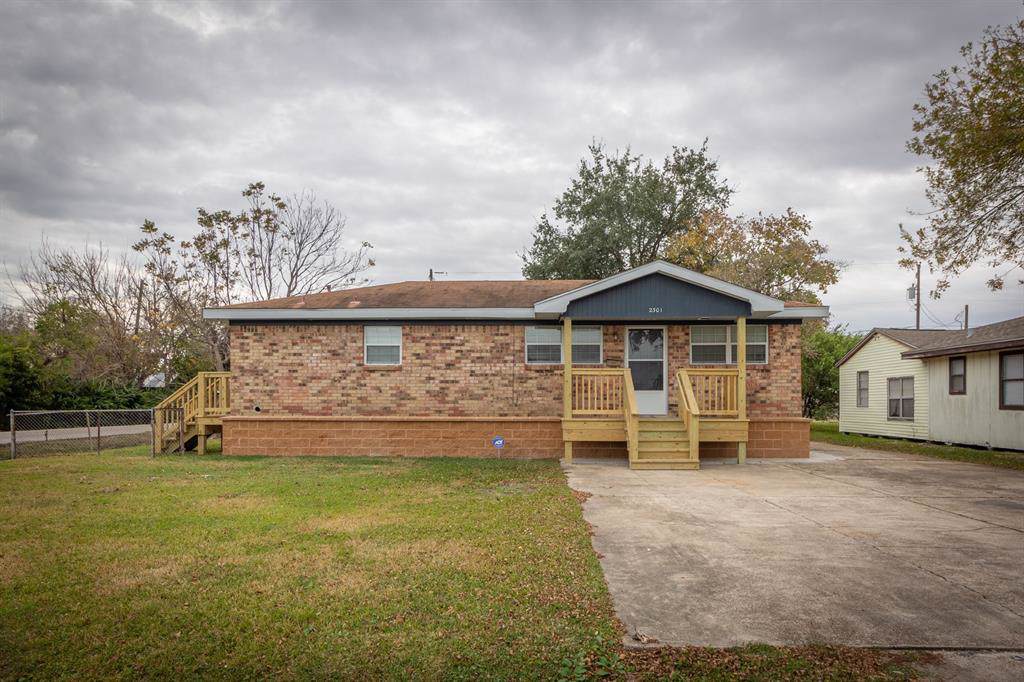 2301 8th Avenue - Photo 1