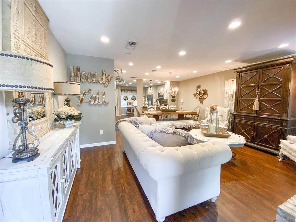 17746 Kings Park Lane - Photo 1