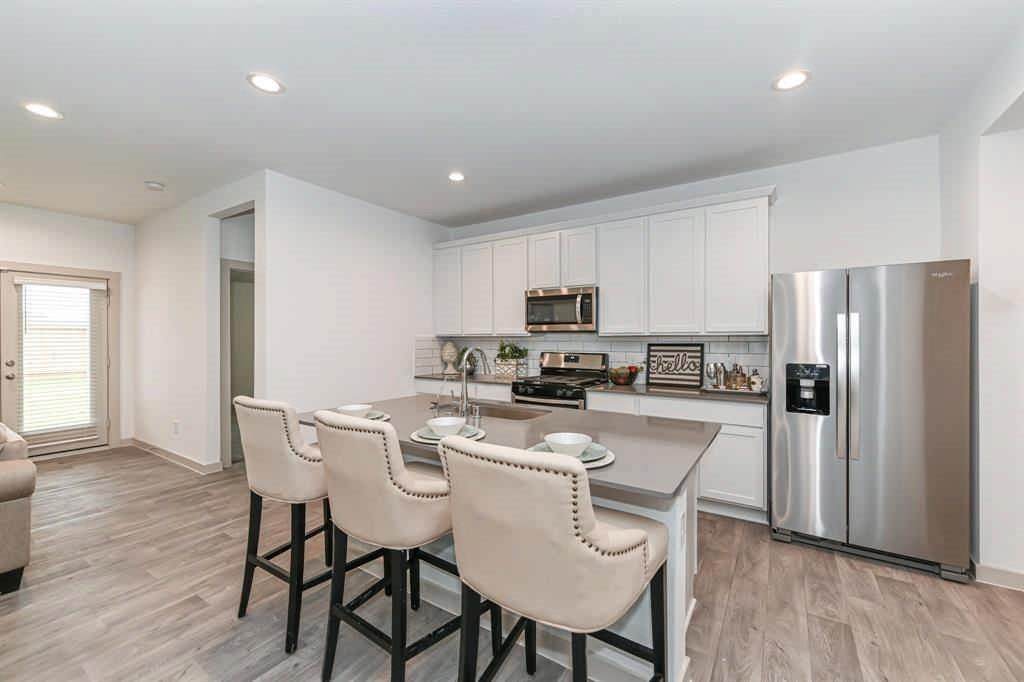 7015 Fleetwood Crescent Way - Photo 1