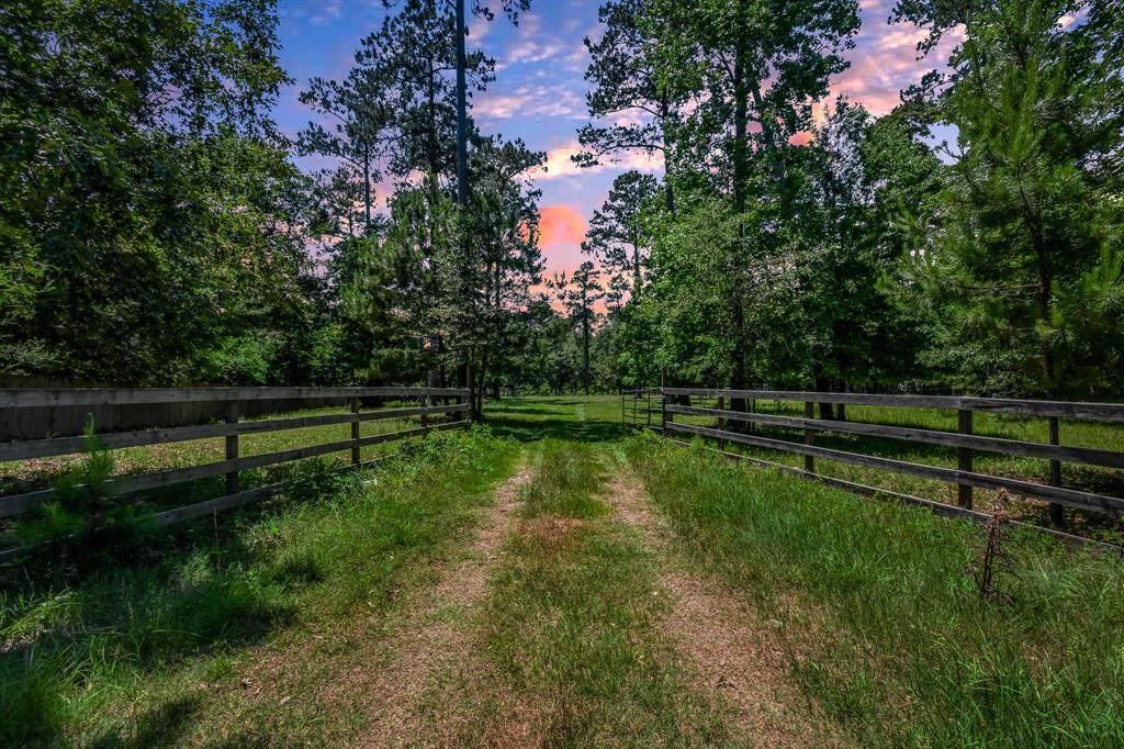 2012 County Road 3011 - Photo 1
