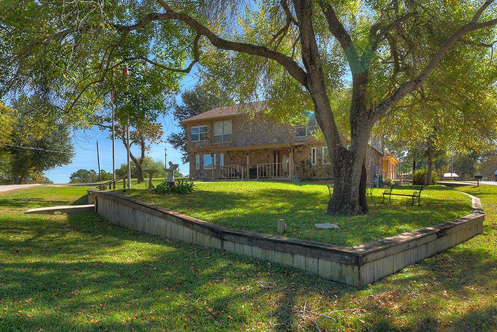 10 Breezy Ridge Drive - Photo 1
