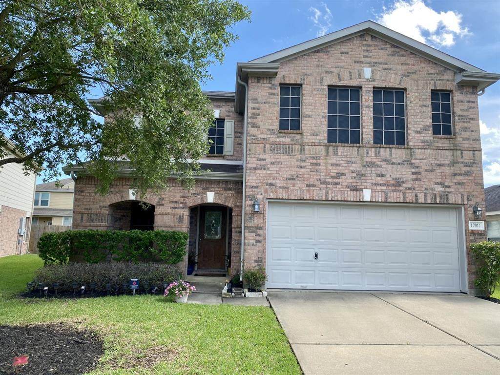 17011 Hilton Hollow Drive - Photo 1