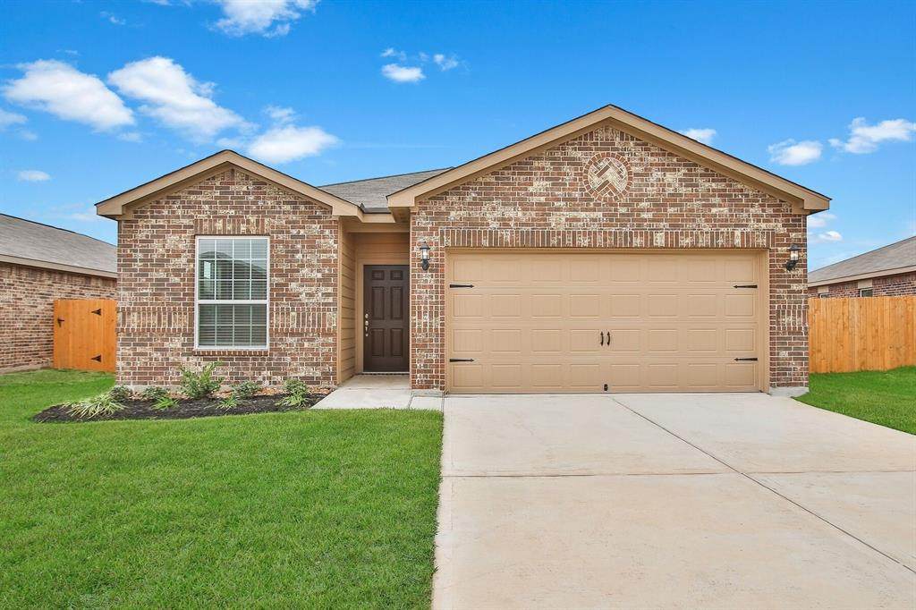 424 Maple Fawn Drive - Photo 1
