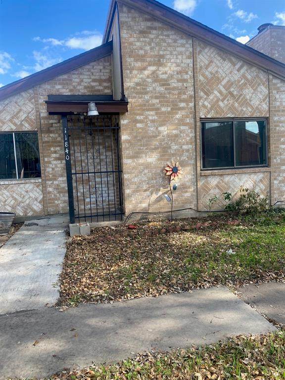 11840 Sandpiper Drive - Photo 1