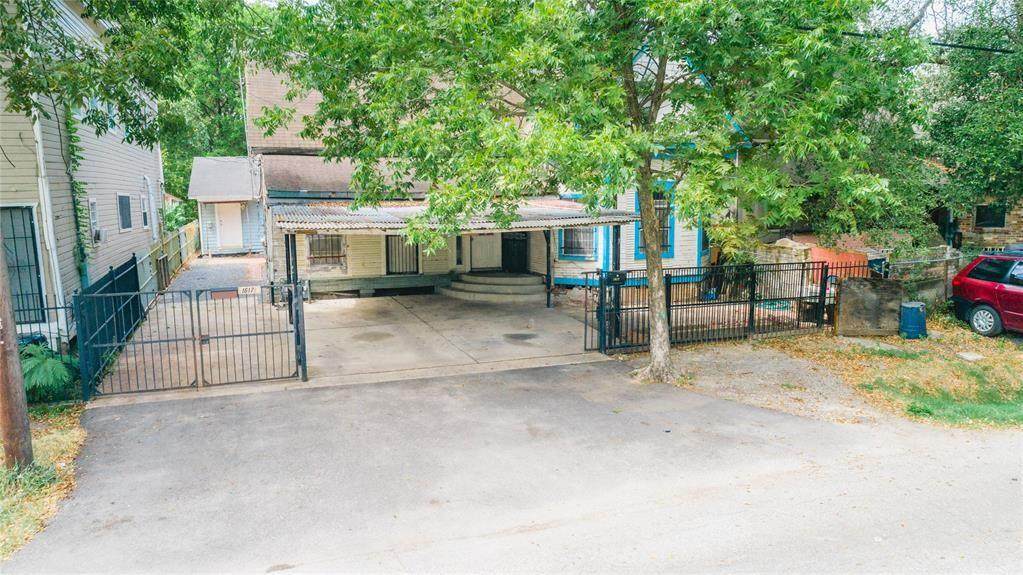 1617 Common Street - Photo 1