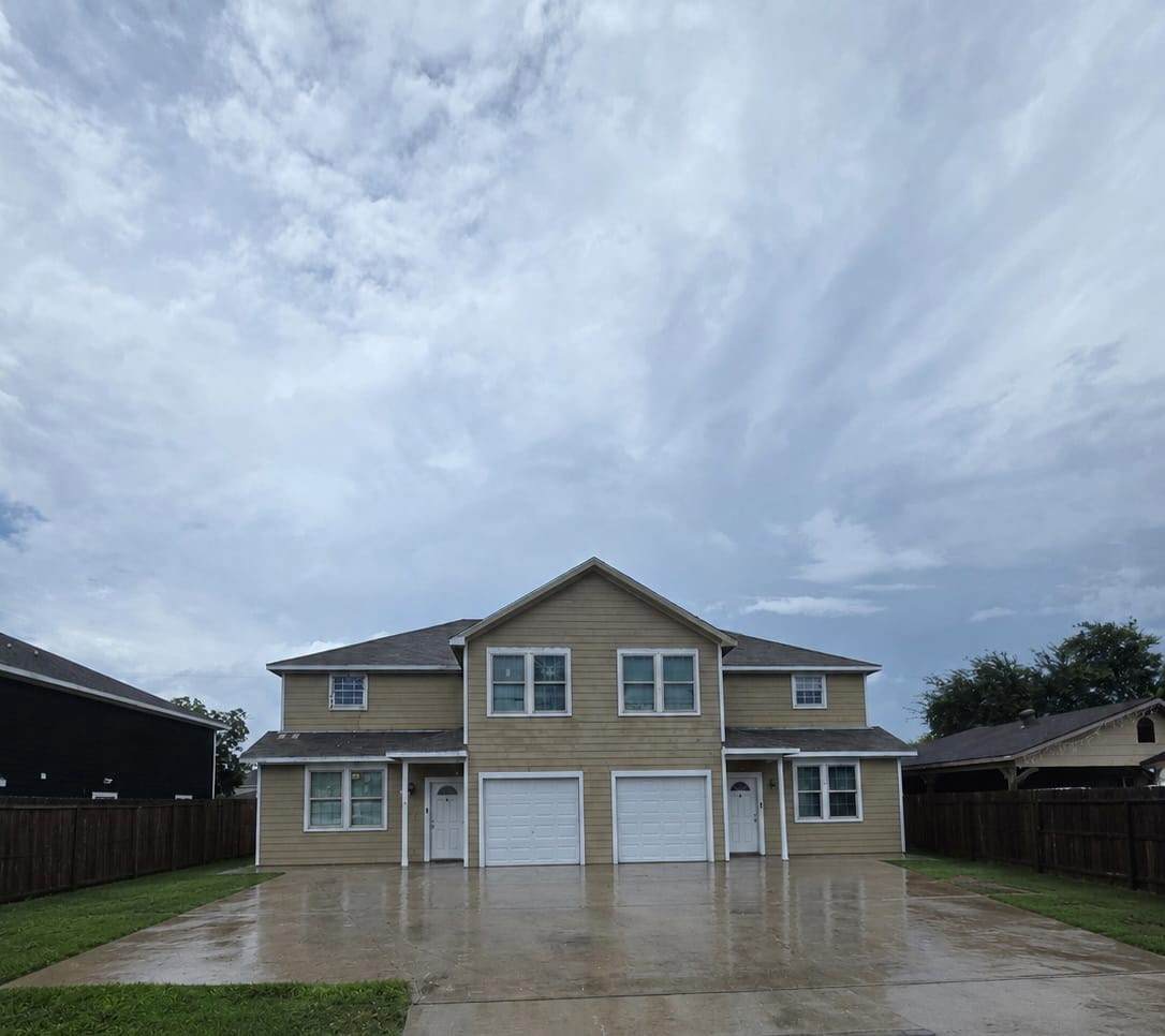 1819 Debeney Drive - Photo 1