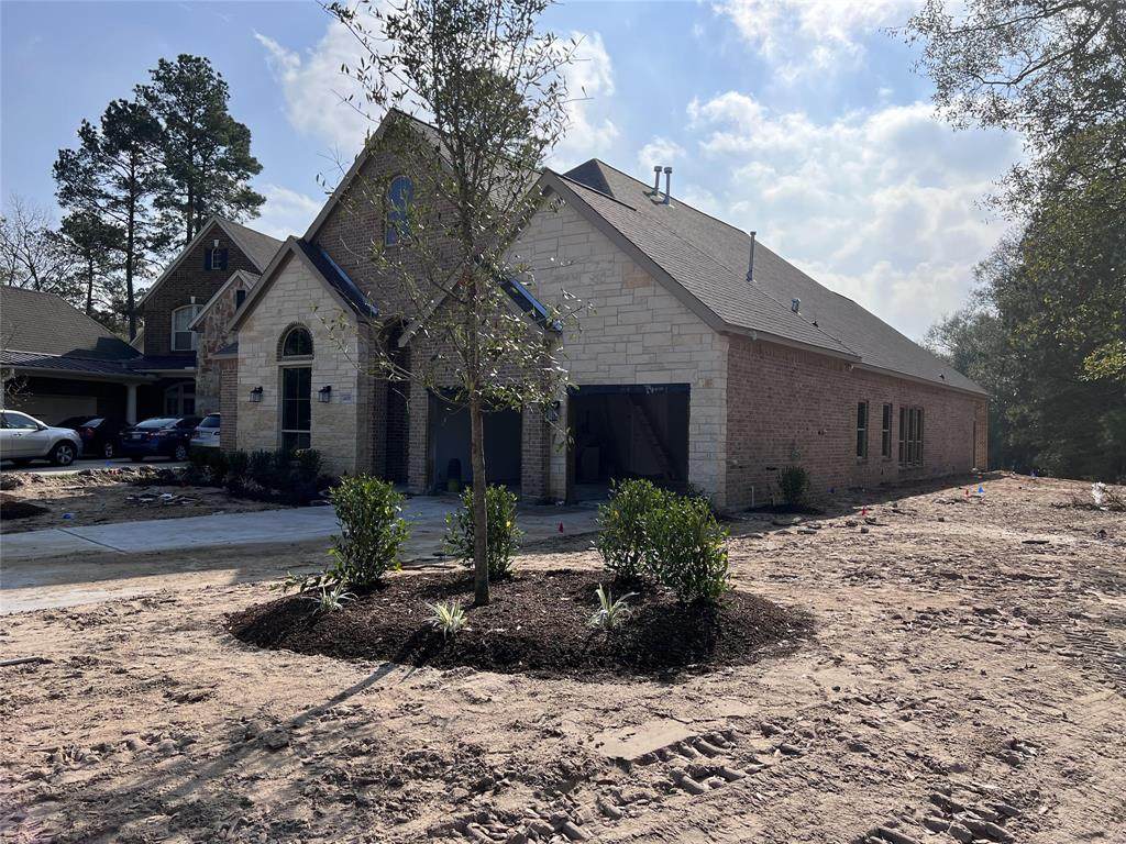 4870 Fork Boulevard - Photo 1