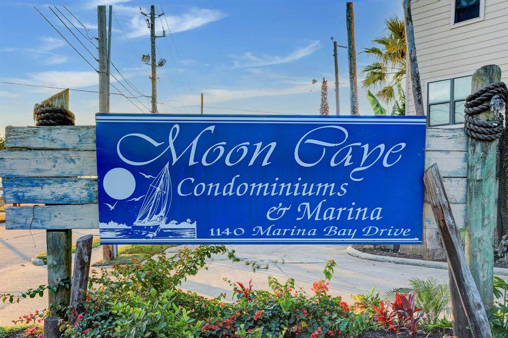 1140 Marina Bay Drive - Photo 1