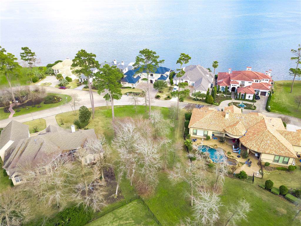 306 Promenade Street - Photo 1