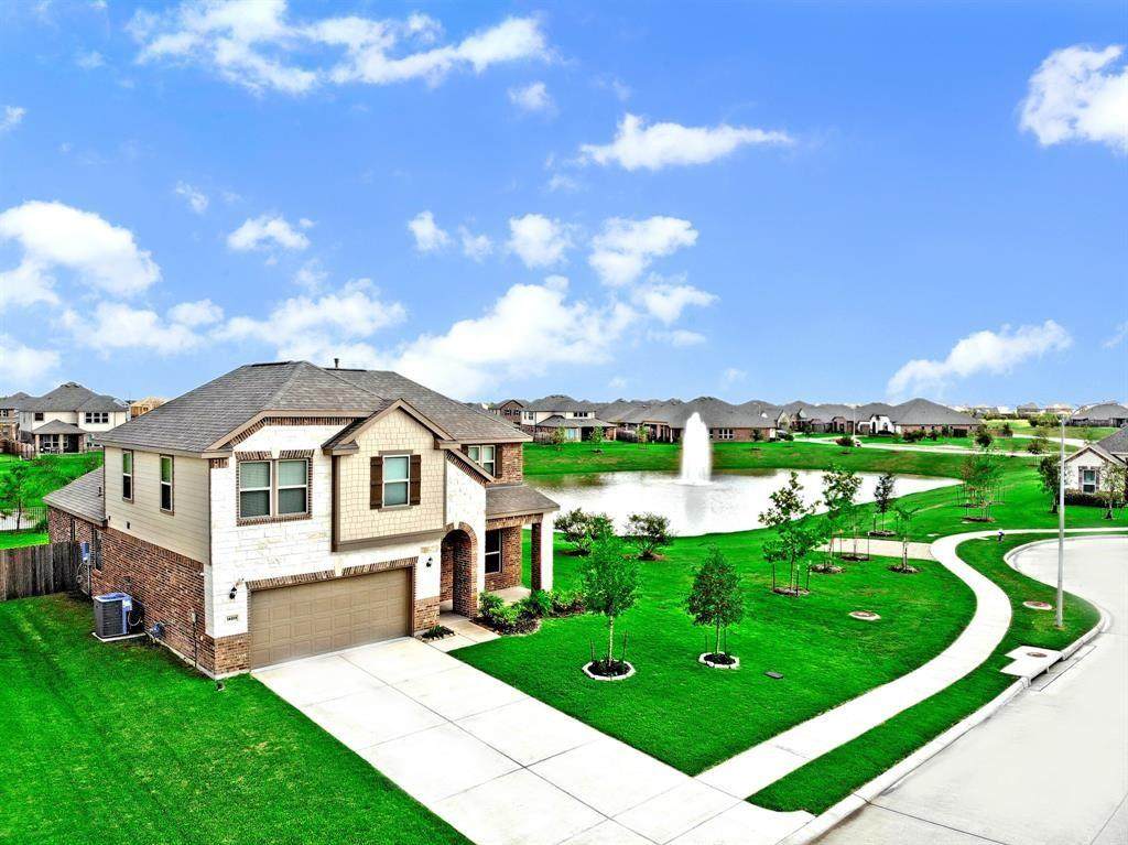 14011 Wedgewood Lakes Court - Photo 1
