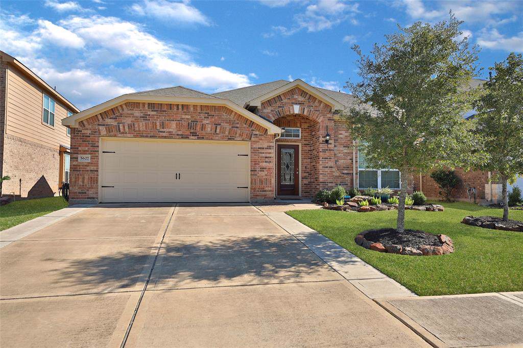 5627 Jay Thrush Drive - Photo 1
