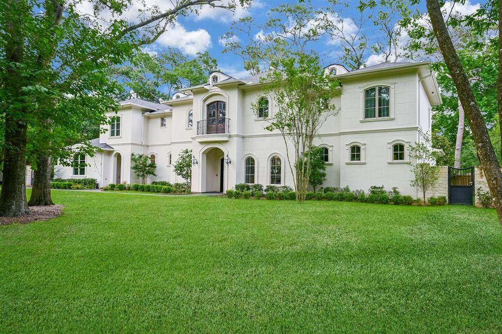 12 Valley Forge Drive - Photo 1