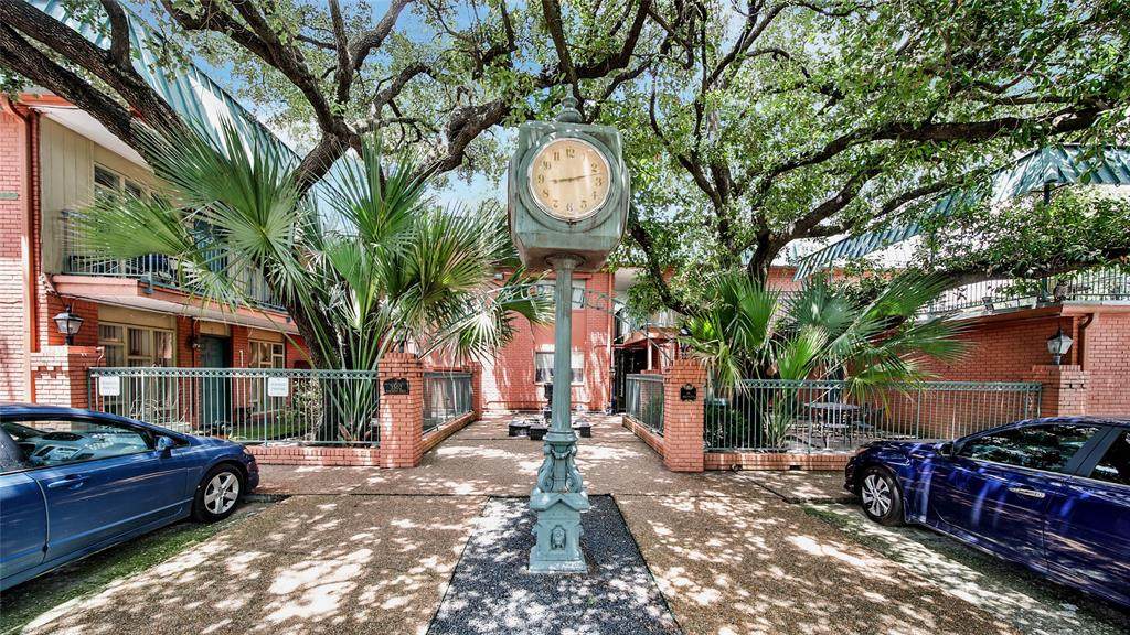 3502 Burlington Street - Photo 1