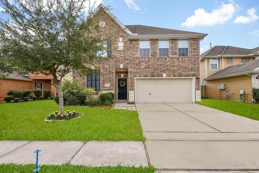 1193 Stallion Ridge - Photo 1