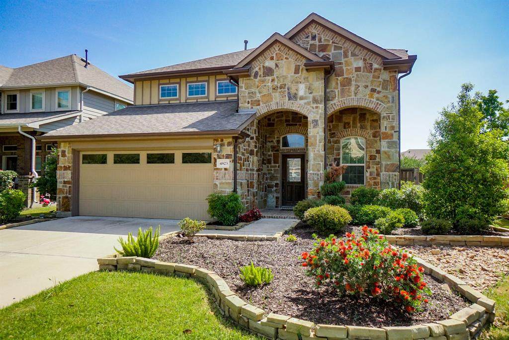 4823 Guster Drive - Photo 1