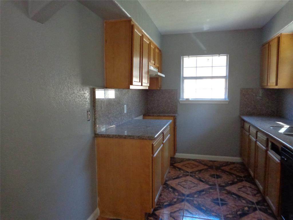 802 Dell Dale Street - Photo 1