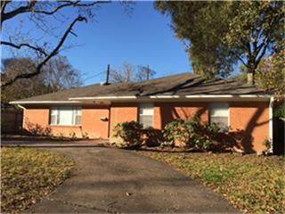 9918 Pine Lake Drive - Photo 1