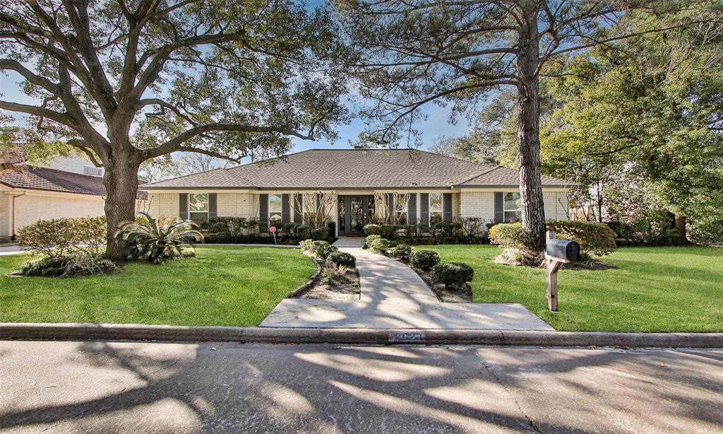 2623 Fontana Drive - Photo 1