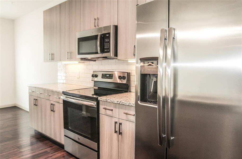 16848 Lake Houston Parkway - Photo 1