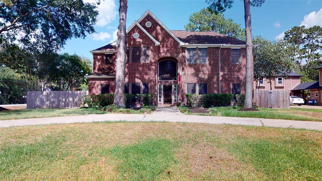 2934 Elm Circle - Photo 1