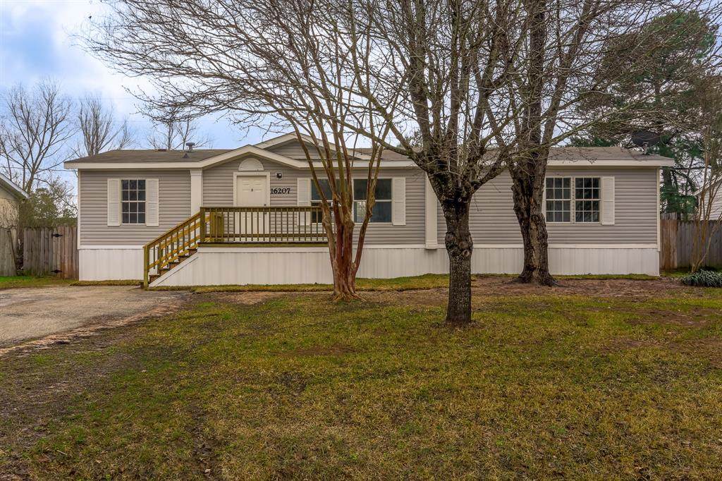 16207 Oaklane Trail - Photo 1