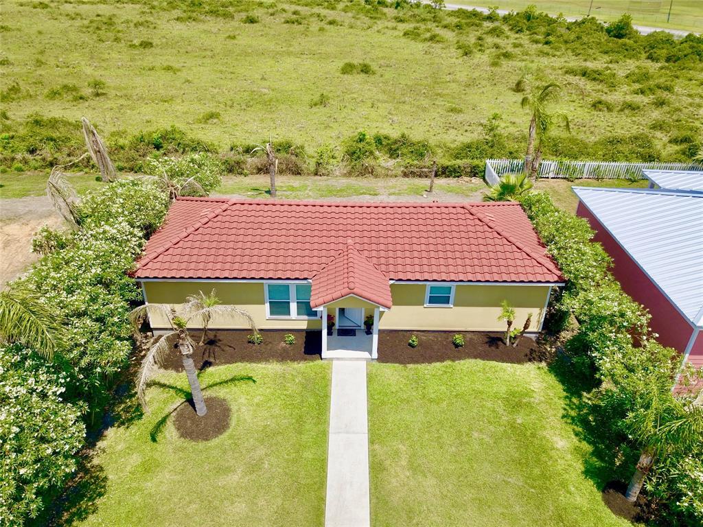 210 Debbie Lane - Photo 1
