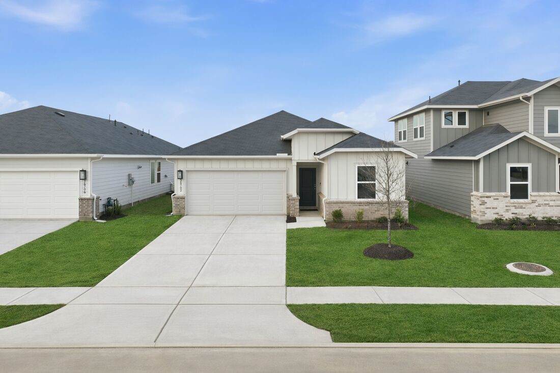 26702 Plain Glee Street - Photo 1