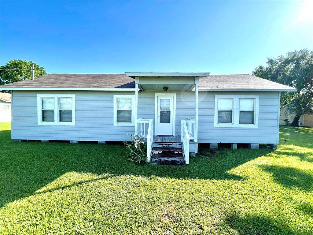 314 Melton Street - Photo 1