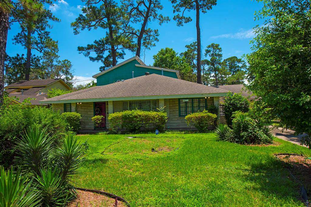 4410 Fernwood Drive - Photo 1