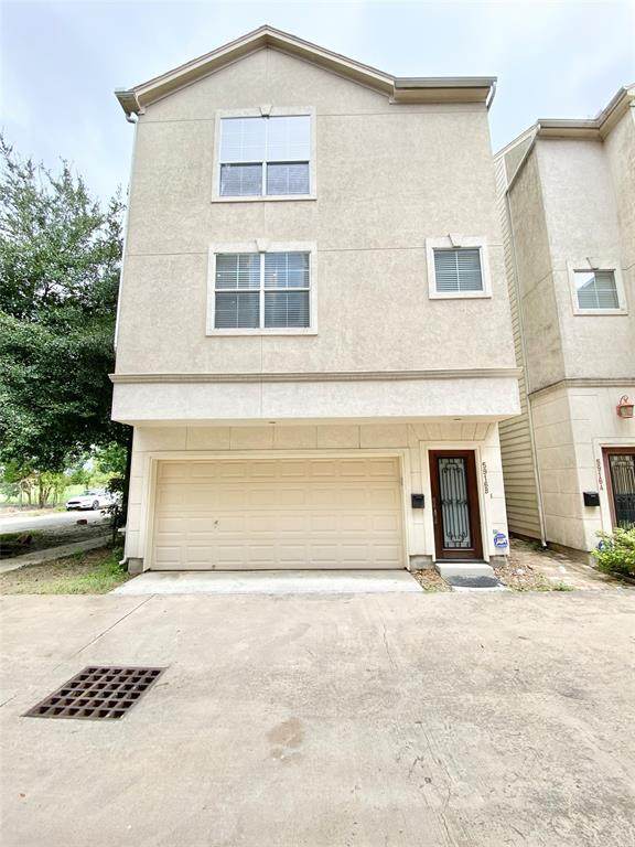 5916 Kansas Street - Photo 1