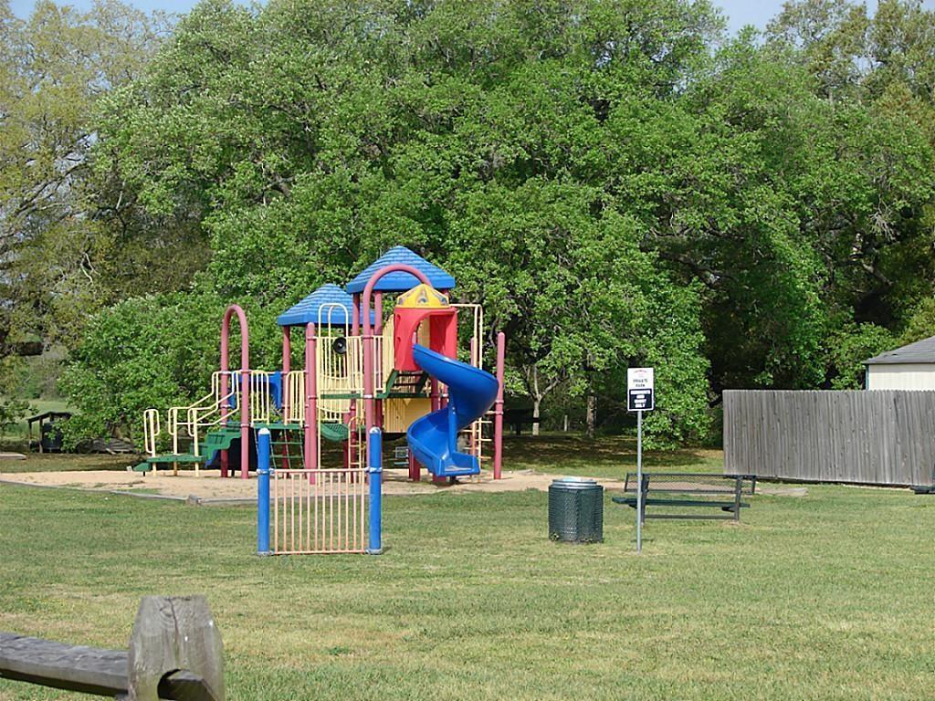 6118 Brazos Lakes Drive - Photo 1